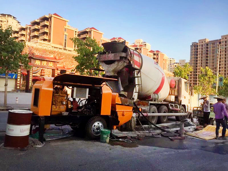 What are the characteristics and operating procedures of the horizontal secondary construction column pump?
